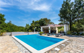 Stunning Home In Malinska